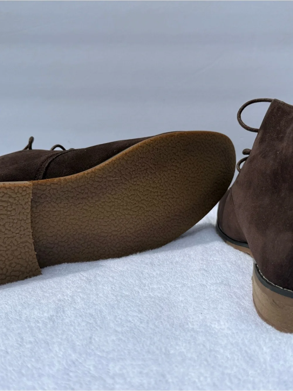 Men's Suede Chukka Boots in Dark Brown